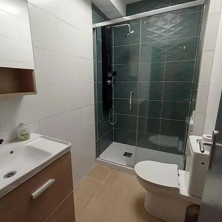 T2 Centre Rdc G * Αζάν
